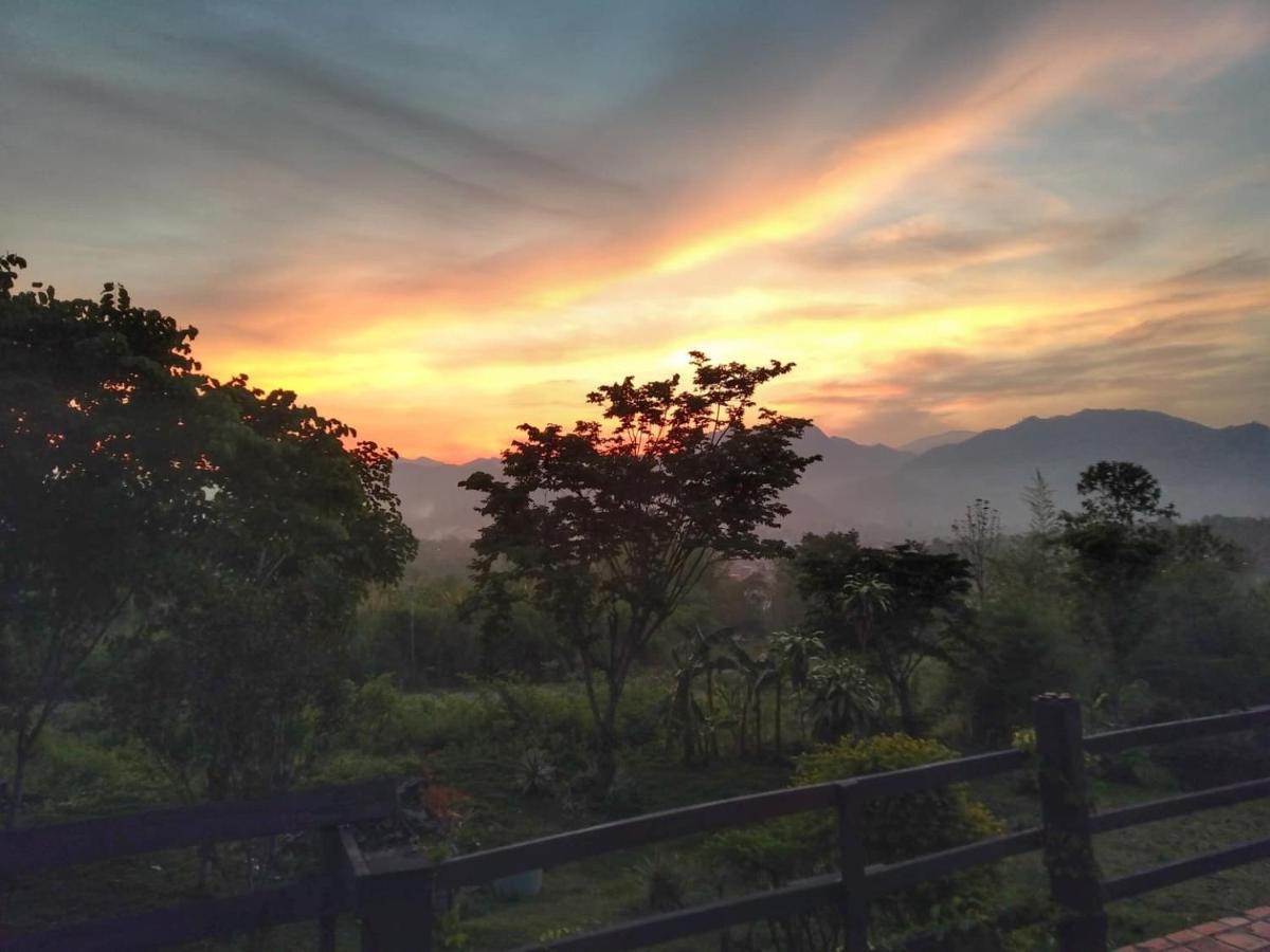 The Lookout Pai Hotel Bagian luar foto